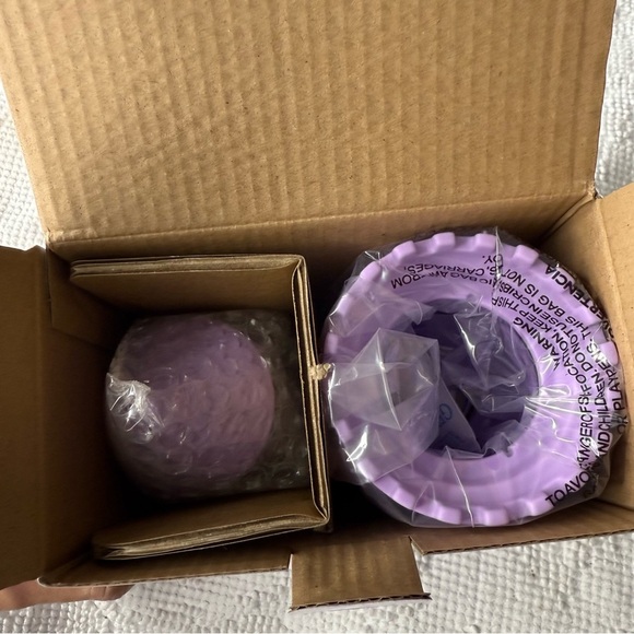 Scentsy‎ Disney Princess Wall Fan Diffuser  (Tiana, Mulan, Rapunzel) New in Box - Picture 2 of 2